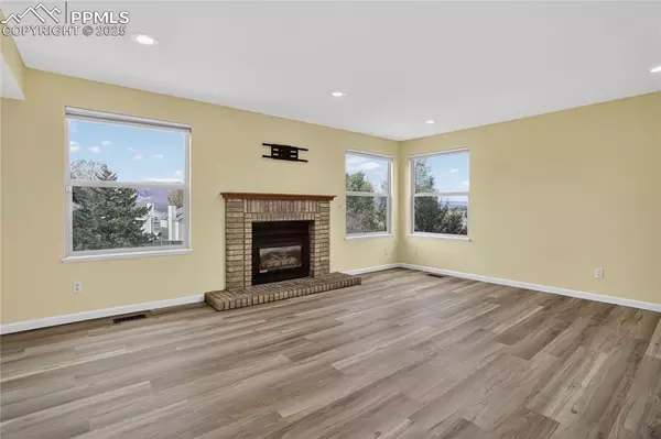 Colorado Springs, CO 80918,7065 Sproul LN