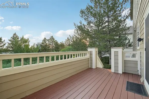 8835 Edinburgh CIR, Highlands Ranch, CO 80129