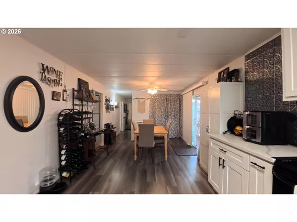 Salem, OR 97317,2232 42ND AVE SE #704