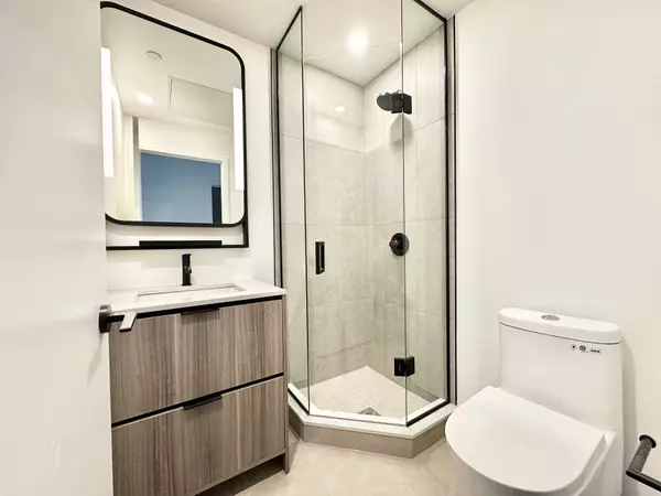 Toronto, ON M4L 0B7,1050 Eastern AVE #412