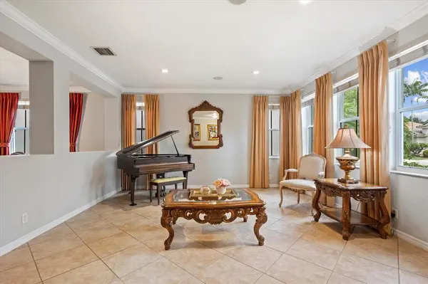 Weston, FL 33327,1201 Skylark Dr