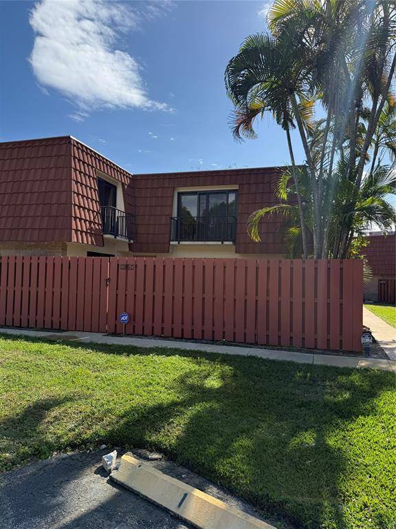 3205 Spanish Wells Dr #C, Delray Beach, FL 33445