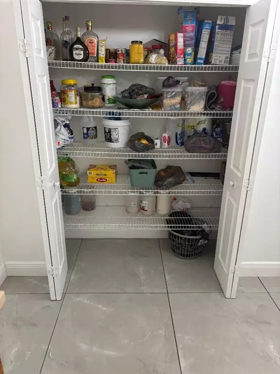 Port St Lucie, FL 34953,944 SW Delrio BLVD