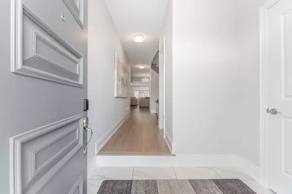 Springwater, ON L9X 2C8,37 Periwinkle RD