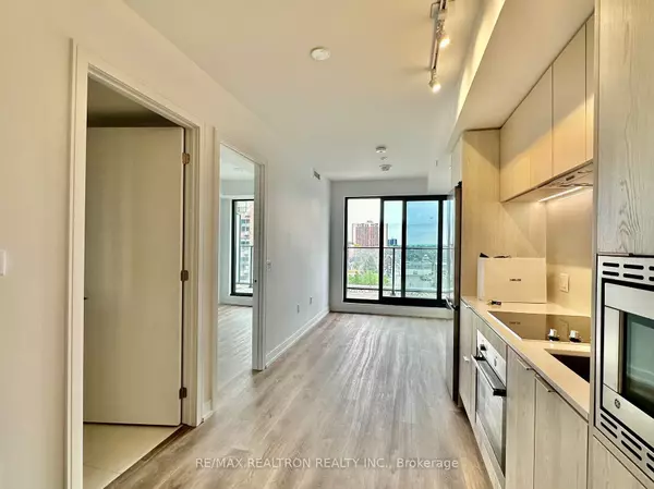 Hamilton, ON L8R 0A8,1 JARVIS ST #625