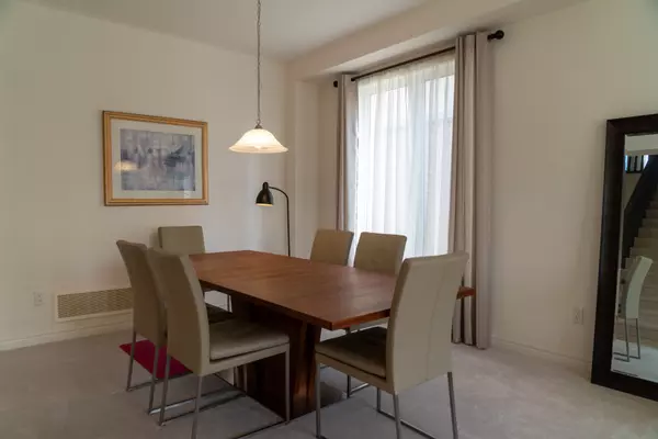 Niagara Falls, ON L2H 0C8,6284 St. Michael AVE