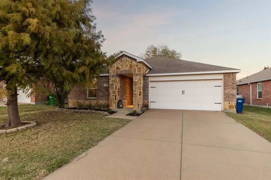 138 Abelia Drive, Fate, TX 75189