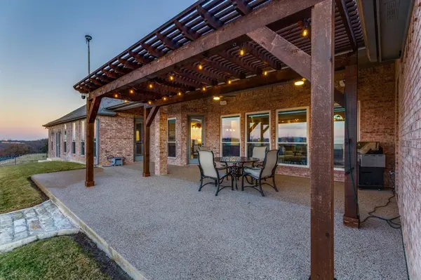 Benbrook, TX 76126,10908 Hawkins Home Boulevard