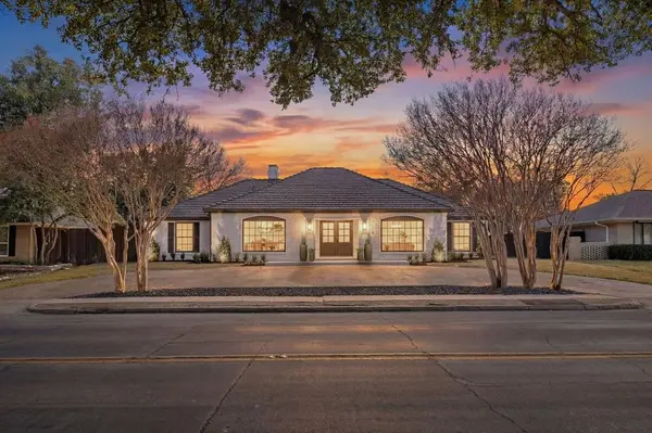 Dallas, TX 75230,7124 Meadow Road