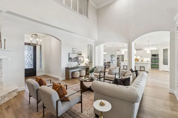 Fort Worth, TX 76179,5829 Lakeside Drive