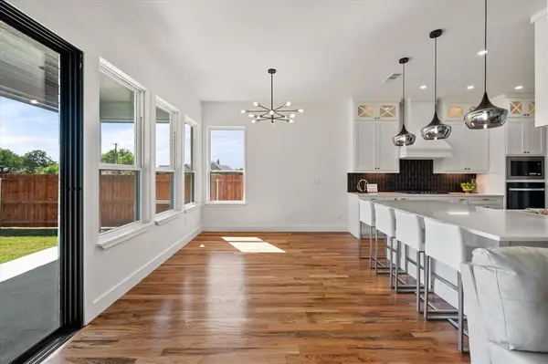 Red Oak, TX 75154,122 Yvonne Street