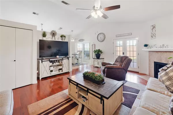 Rowlett, TX 75088,4522 Ebb Tide Drive