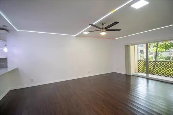 Coral Springs, FL 33065,8401 Royal Palm Blvd #8401