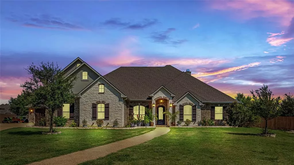 529 Perry Lane, Robinson, TX 76706