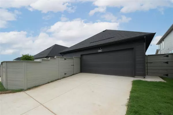 Justin, TX 76247,8905 Acorn Avenue