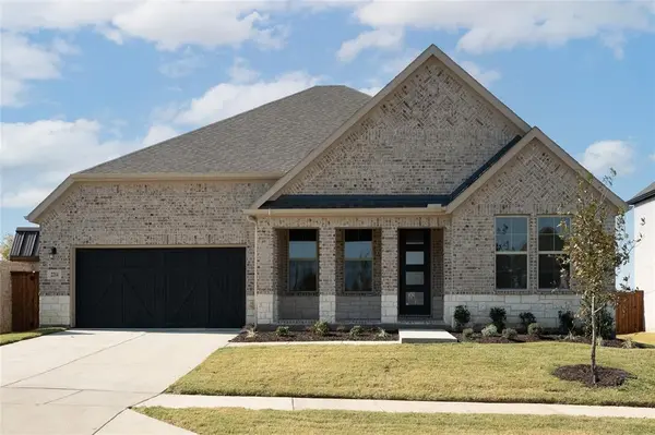 2204 Royal Lytham Street, Celina, TX 75009