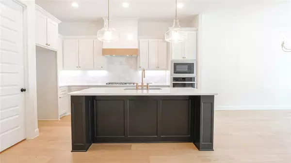 Aledo, TX 76008,427 Wingtail Drive