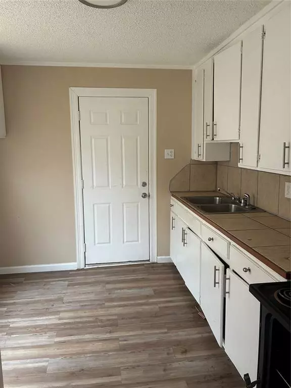 Shreveport, LA 71101,626 Wyandotte Street