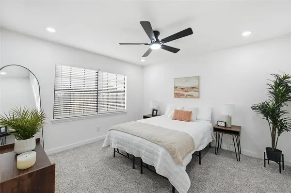 Cedar Hill, TX 75104,405 Justice Street