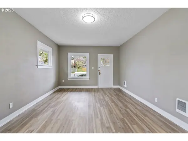 Portland, OR 97266,10104 SE HOLGATE BLVD