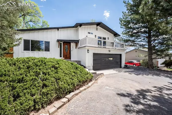 Colorado Springs, CO 80904,1021 Pioneer LN