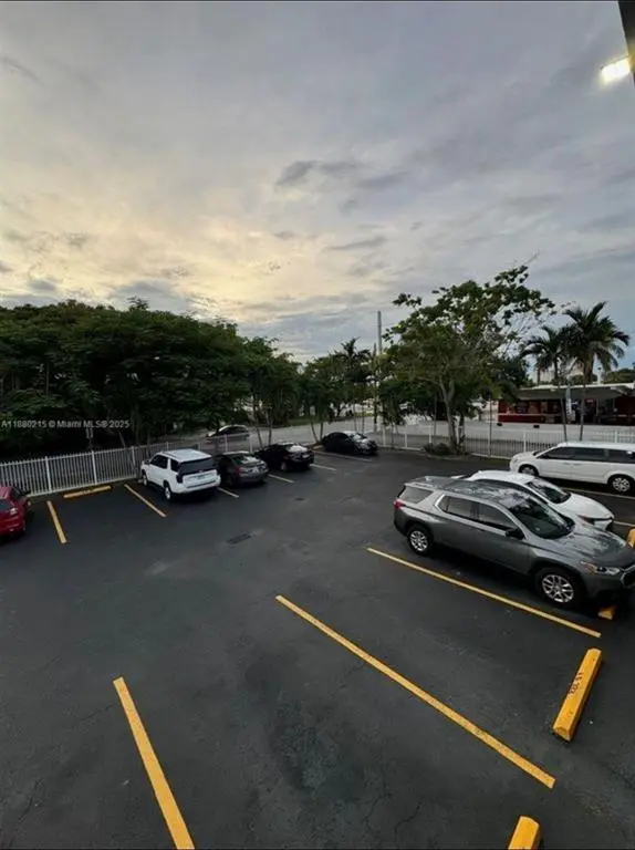 Miami, FL 33174,11195 SW 1st St #219