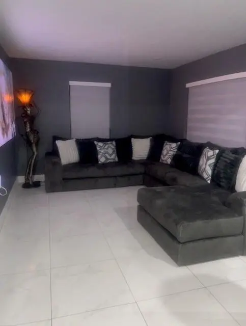 Miami, FL 33167,Address not disclosed