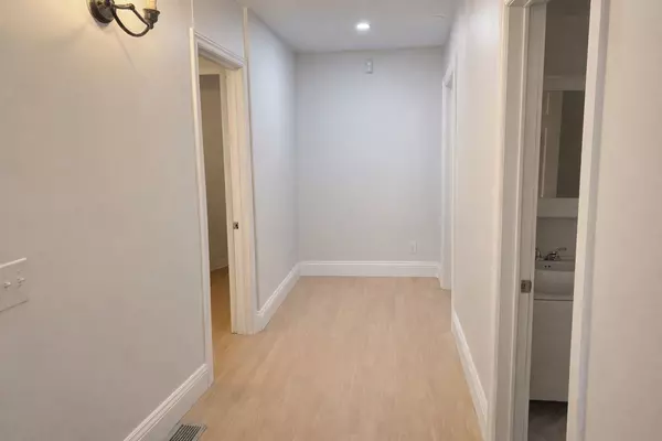 Central Elgin, ON N5L 1C1,230 COLBORNE ST