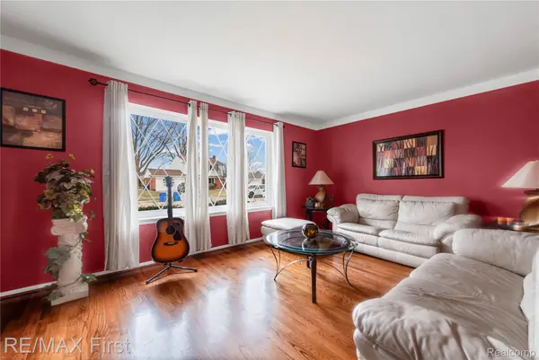 Warren, MI 48088,13430 Dominic DR