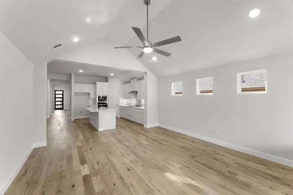 Pilot Point, TX 75009,14422 Mietner