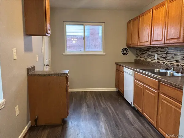 Inkster, MI 48141,1636 KENWOOD ST ST