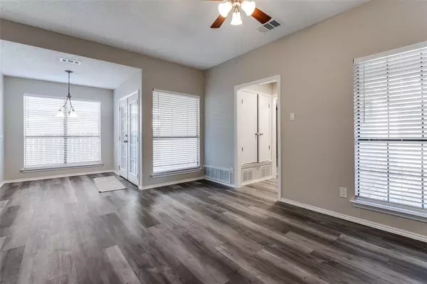 Frisco, TX 75034,8539 & 8541 Holly Street