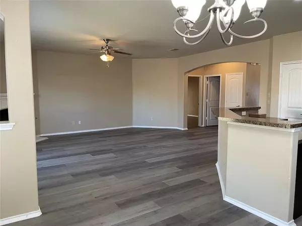 Little Elm, TX 75068,1117 Lake Grove Drive