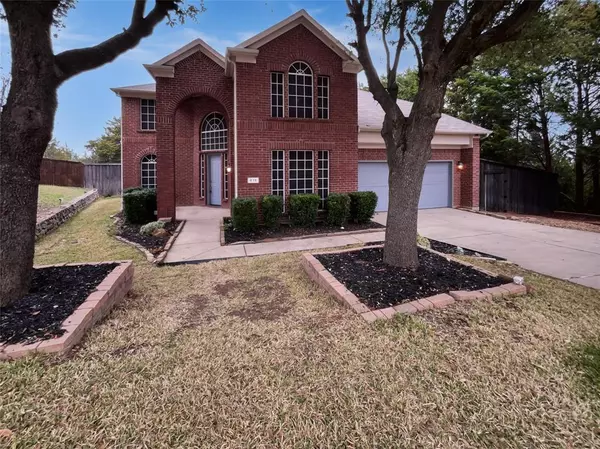 815 Creekstone Court, Cedar Hill, TX 75104