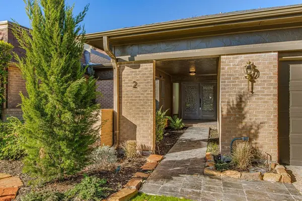 Richardson, TX 75080,2 Crown Place