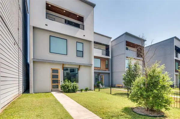 Dallas, TX 75218,10618 Greengarden Road