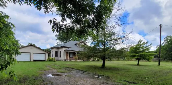 400 Katy Street, Alba, TX 75410