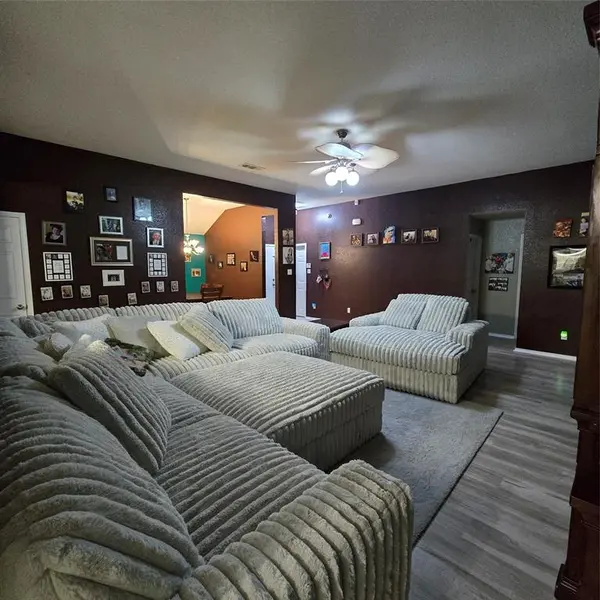 Jarrell, TX 76537,212 Druse Lane