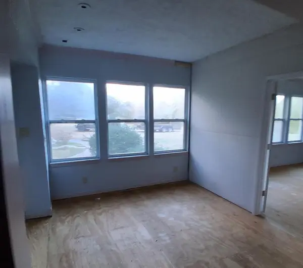 Quinlan, TX 75474,10070 Private Road 2333