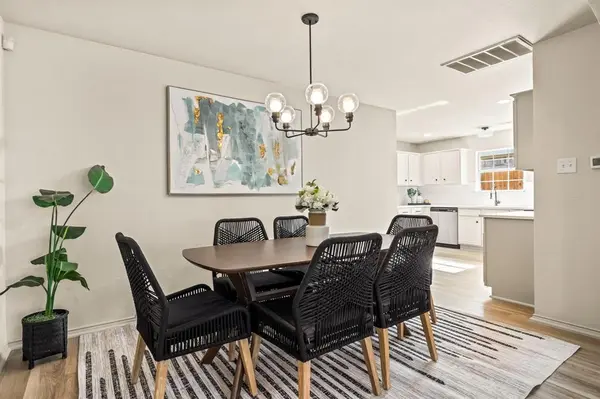 274 S St Augustine Drive, Dallas, TX 75217