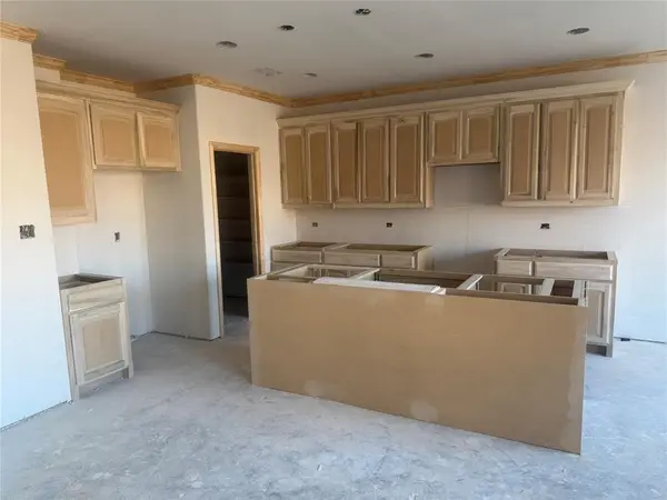 Cleburne, TX 76033,707 Bass Lake Lane