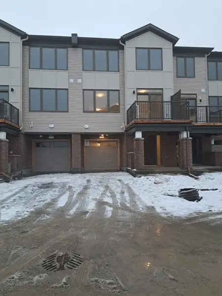 734 Chromite Private, Barrhaven, ON K2J 7J2