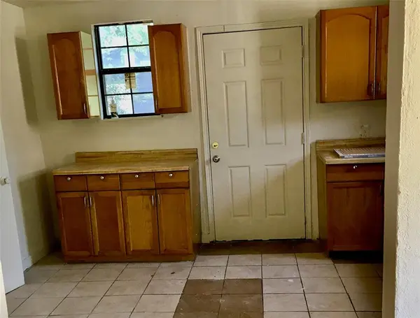 Dallas, TX 75215,4623 Spring Garden Road