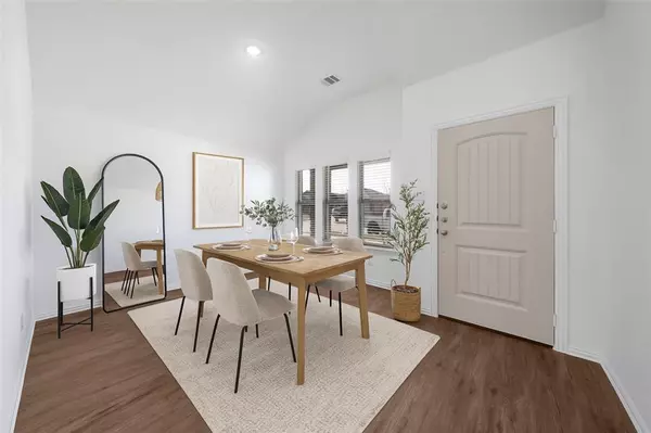 Terrell, TX 75160,213 Woodlands Boulevard