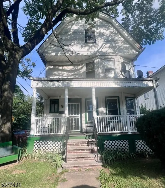 Irvington Twp., NJ 07111,1012 Sanford Ave