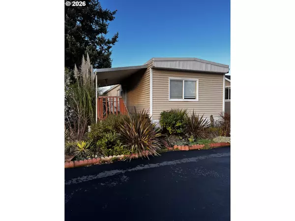 Eugene, OR 97402,1400 CANDLELIGHT DR #162