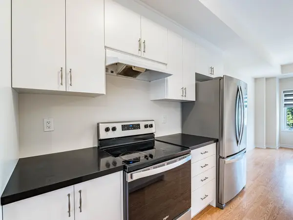 Caledon, ON L7E 4M5,21 Lambert LN