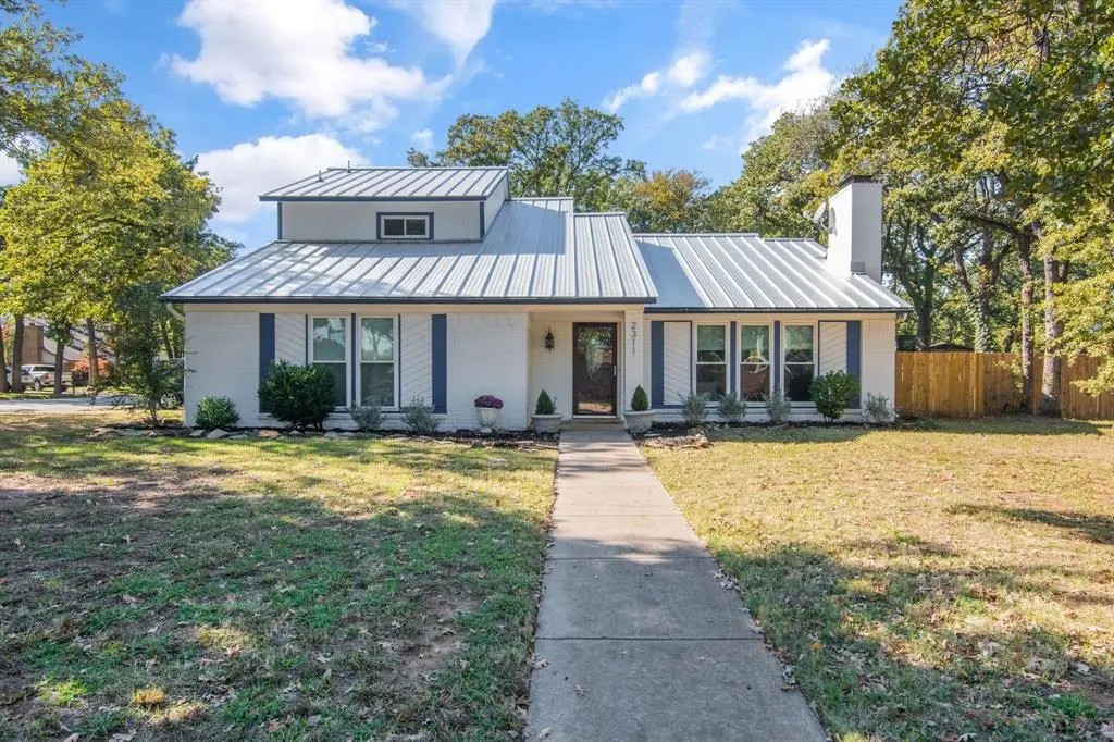 Grapevine, TX 76051,2311 Hummingbird Trail