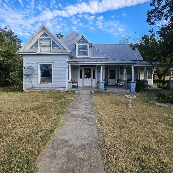Jacksboro, TX 76458,225 E Archer Street