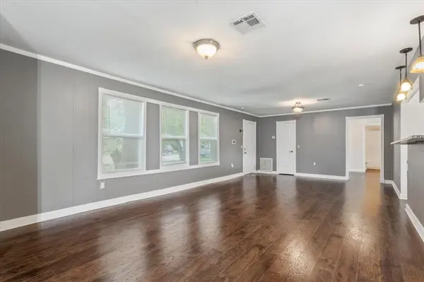 Marlin, TX 76661,102 E Southland Avenue